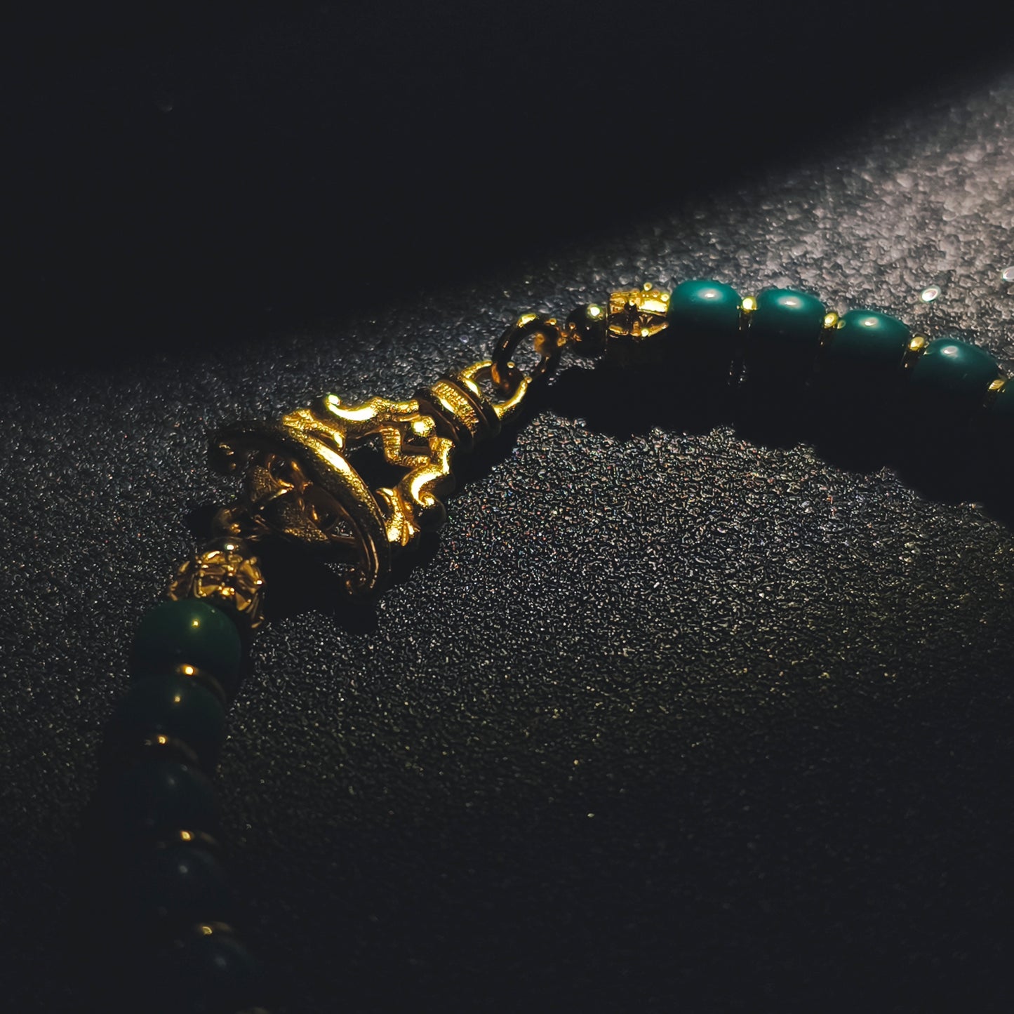 Aureum · Spirit of the Mountains and Seas (AU-250202-A)