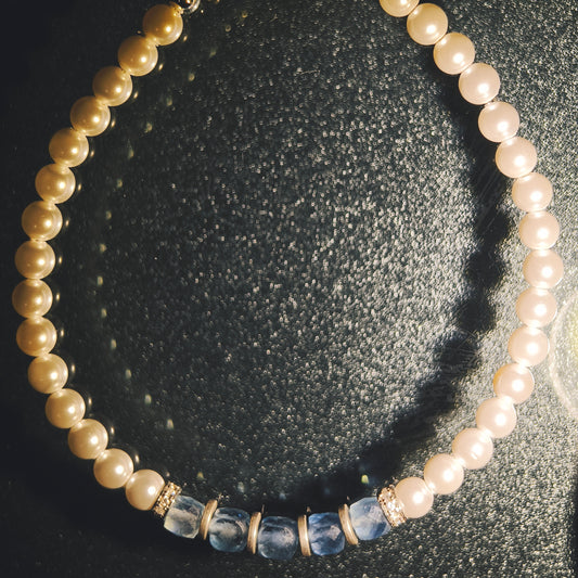 Aureum · Moonlit Sea (AU-250204-A)