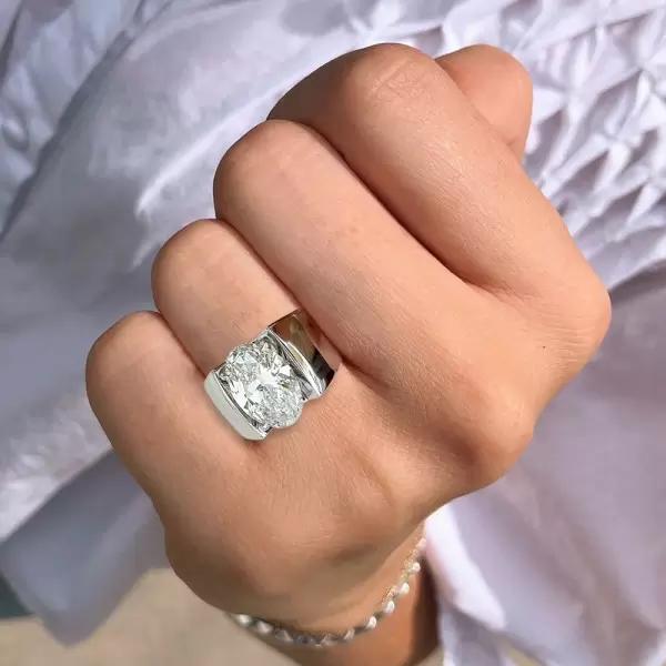 5.8ct Oval Cut White Sapphire Simple Classic Engagement Ring
