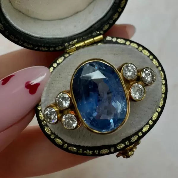 6.1ctw Oval Cut Sapphire And White Sapphire Vintage Ring