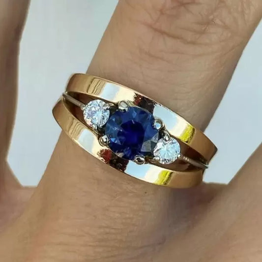 Vintage 1.5ctw Round Cut Sapphire Three-Stone Ring