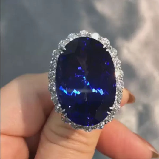 18ct Oval Cut Blue Sapphire Engagement Ring