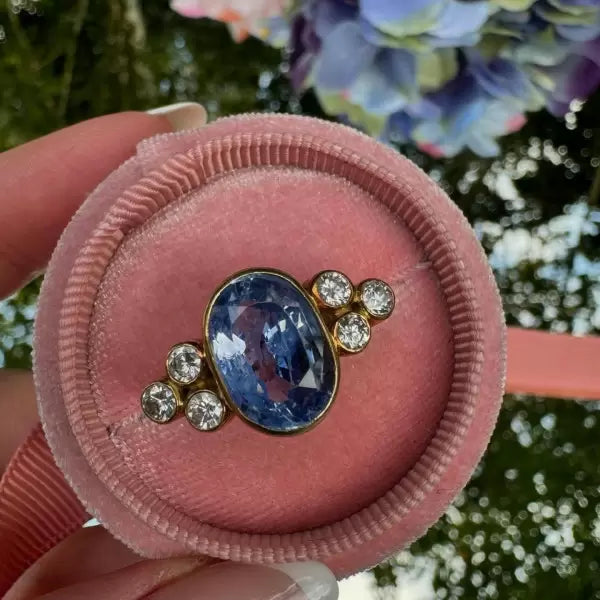 6.1ctw Oval Cut Sapphire And White Sapphire Vintage Ring