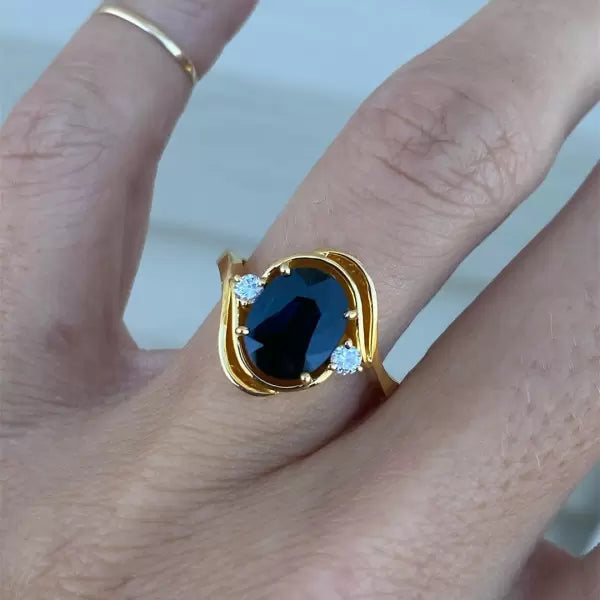 3.5ctw Oval Cut Sapphire Engagement Ring