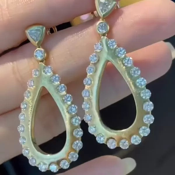 2.1ctw Round Cut White Sapphire Drop Earrings