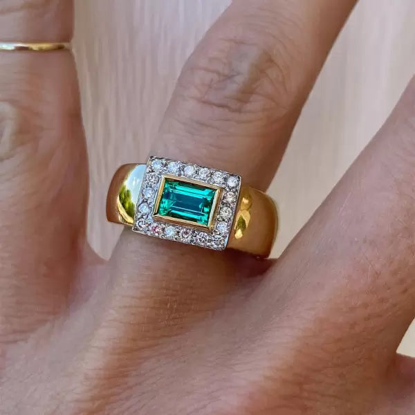 2.2ctw Emerald Cut Emerald Cocktail Ring