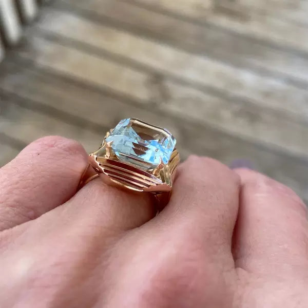 Vintage 16ctw Emerald Cut Aquamarine Ring