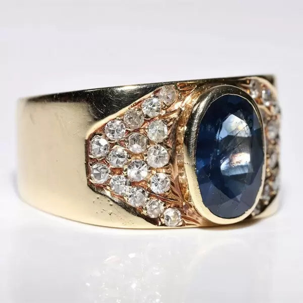 Vintage 4.3ctw Oval Cut Sapphire Ring
