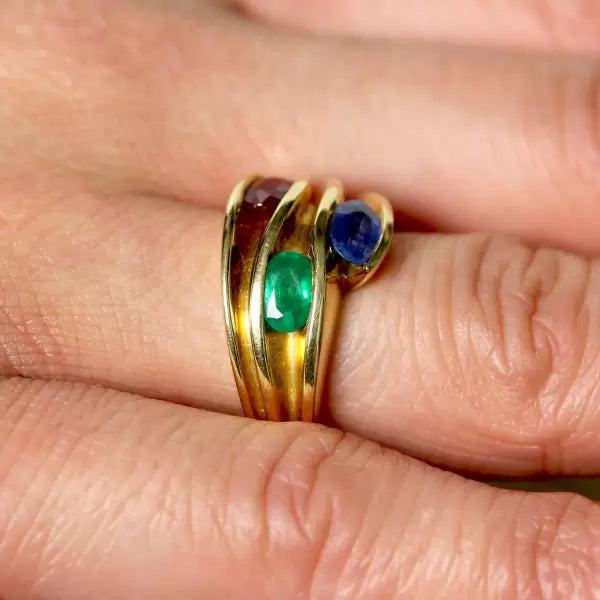 Modern 3ctw Oval Cut Sapphire Emerald Ruby Wave Ring