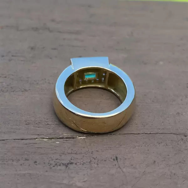 2.2ctw Emerald Cut Emerald Cocktail Ring