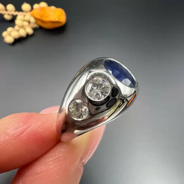 Vintage 4.5ctw Oval Cut Sapphire Ring