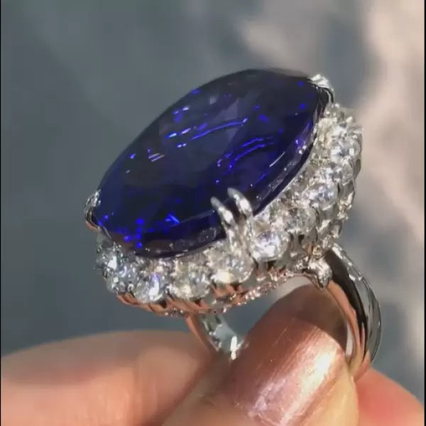 18ct Oval Cut Blue Sapphire Engagement Ring