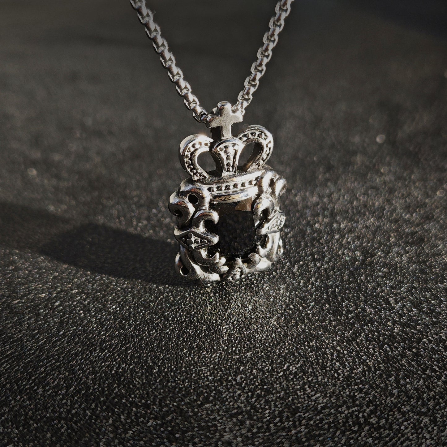 Vintage Crown Black Gem 316 Stainless Steel Pendant Necklace | Unisex Punk Fashion, 65cm Chain（GS-20250912-9）