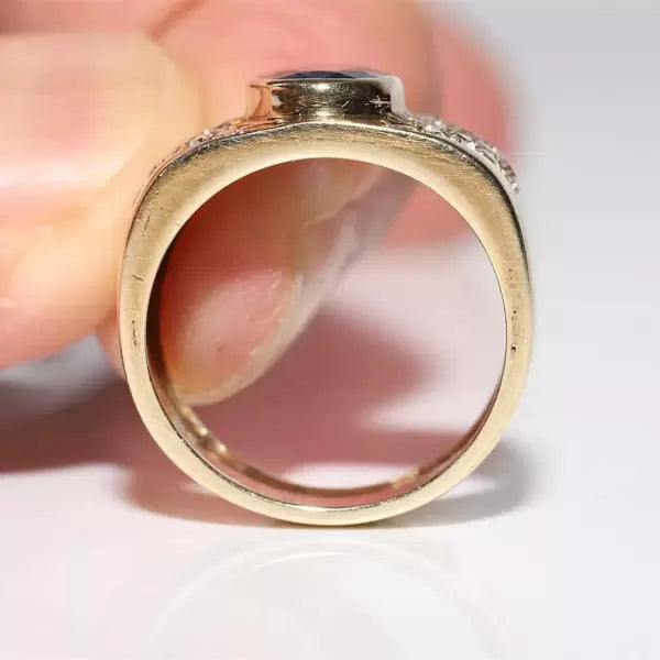 Vintage 4.3ctw Oval Cut Sapphire Ring