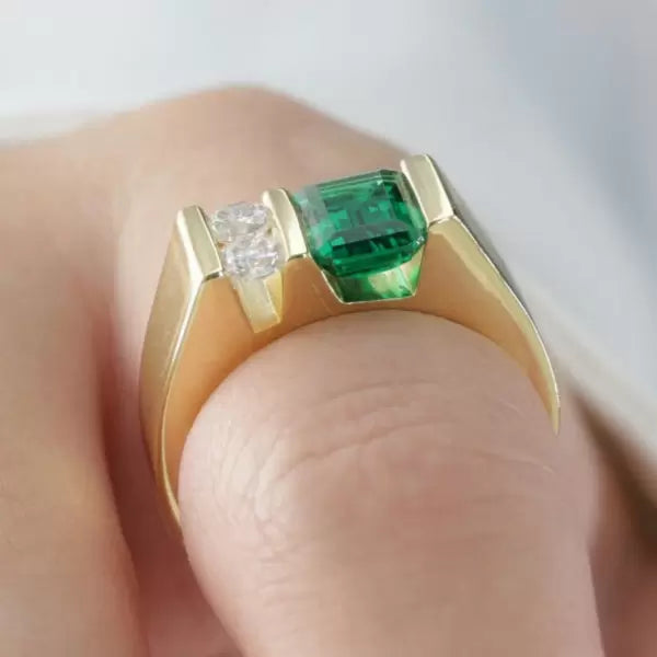 .5ctw Emerald Cut Emerald Modern Ring
