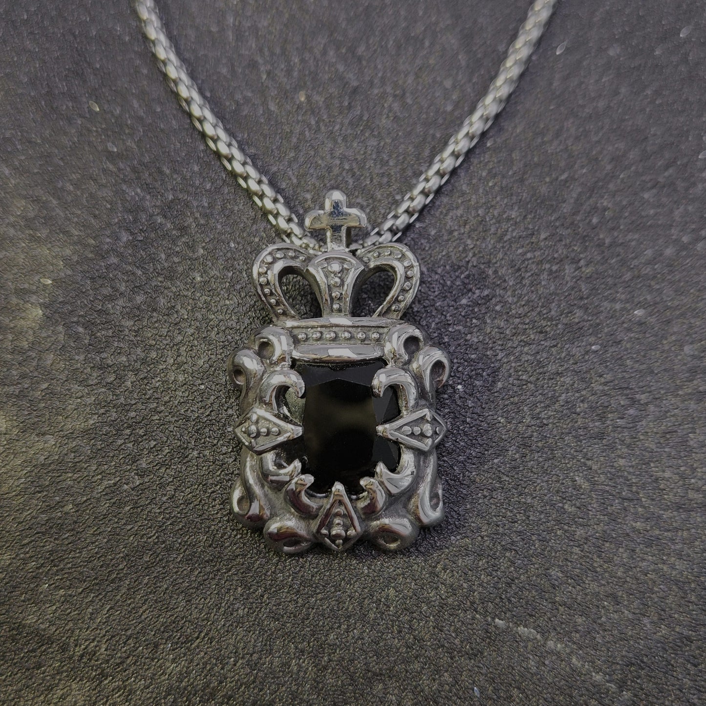 Vintage Crown Black Gem 316 Stainless Steel Pendant Necklace | Unisex Punk Fashion, 65cm Chain（GS-20250912-9）