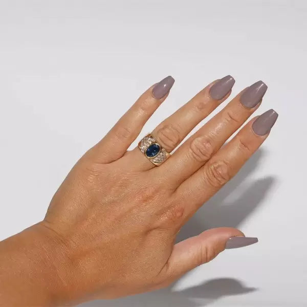 Vintage 4.3ctw Oval Cut Sapphire Ring