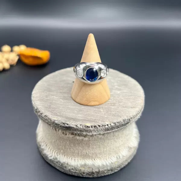 Vintage 4.5ctw Oval Cut Sapphire Ring