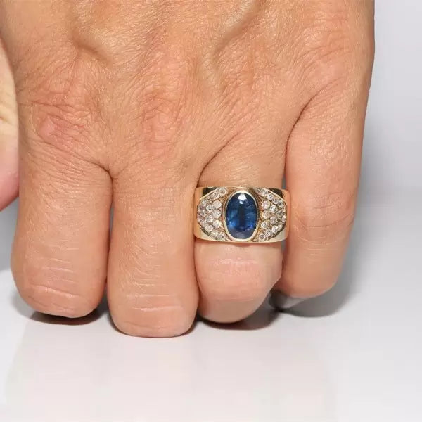 Vintage 4.3ctw Oval Cut Sapphire Ring