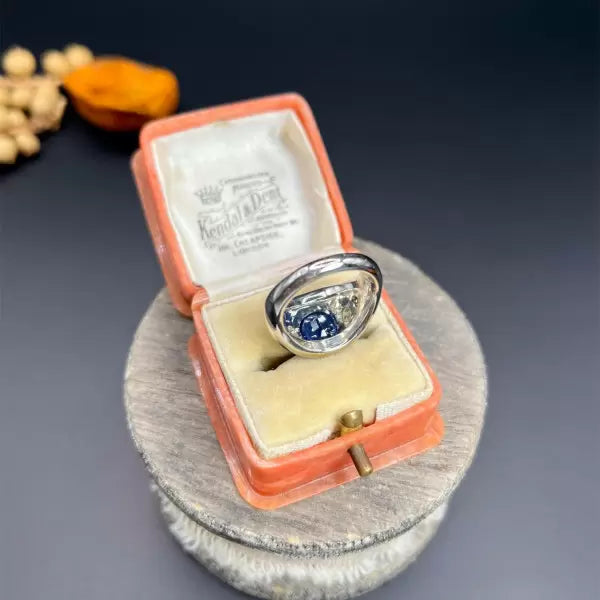 Vintage 4.5ctw Oval Cut Sapphire Ring