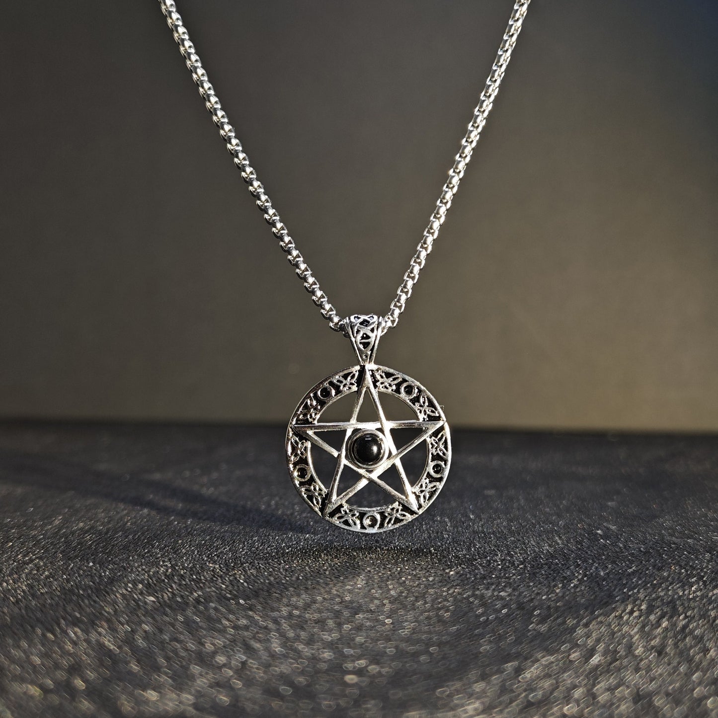 Fashion European-Style Black Gem Star Pendant Necklace | 65cm Chain（GS-20250912-6）