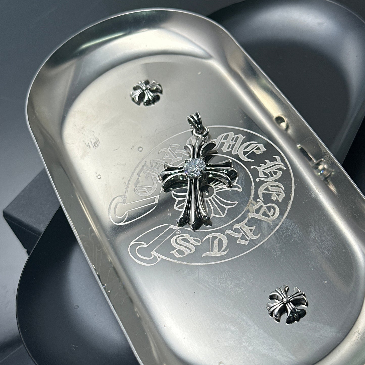 Vintage Oxidized Cross Necklace with Sword, Fleur-de-Lis & Scout Emblem Pendants | Unisex Classic Style, 65cm Chain（GS-20250912-3）