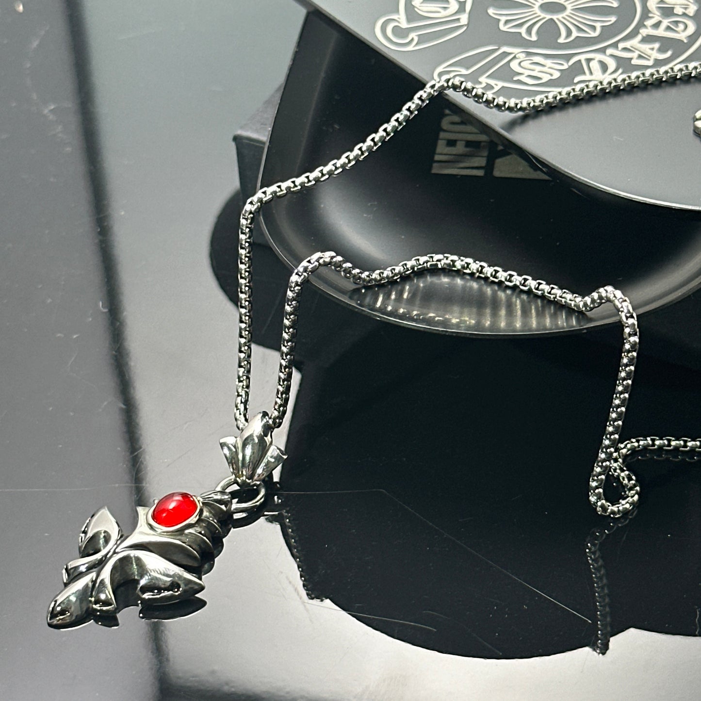 Vintage Cross Pendant Necklace with Red Gem | 316 Stainless Steel Punk Style, 65cm Chain（GS-20250912-7）