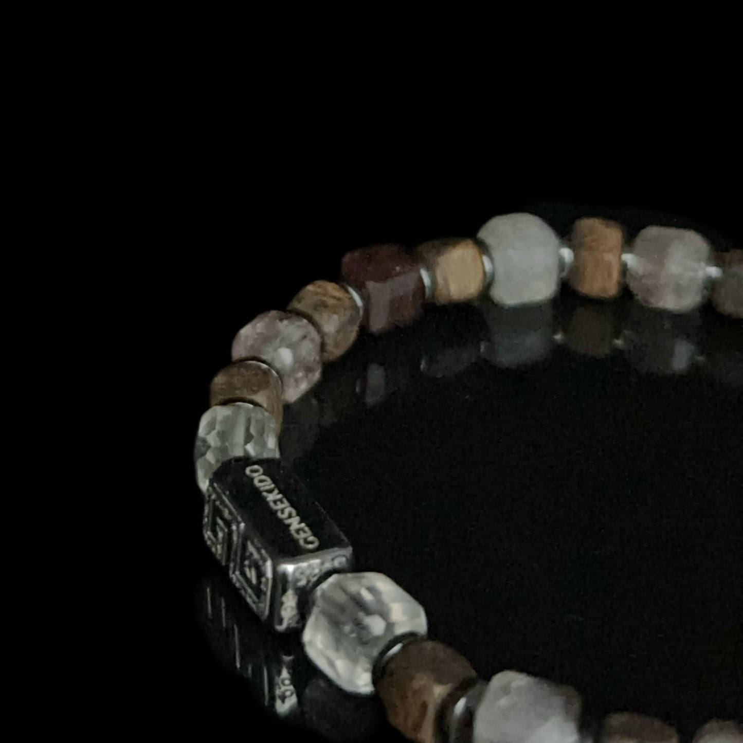 Grace · Ethereal Traces of Wood Crystal（GR-201117-A）