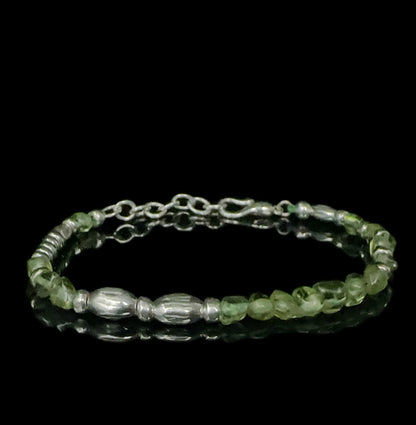 August Glow: Peridot & Sterling Silver Chain（YS-20251111-2）