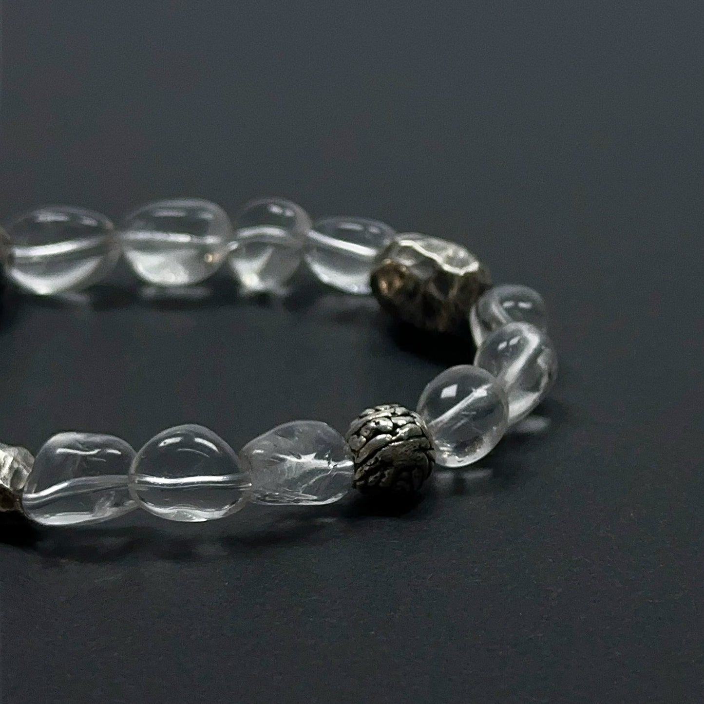 Clear Quartz Whisper: Sterling Silver Energy Bracelet（YS-20251111-7）