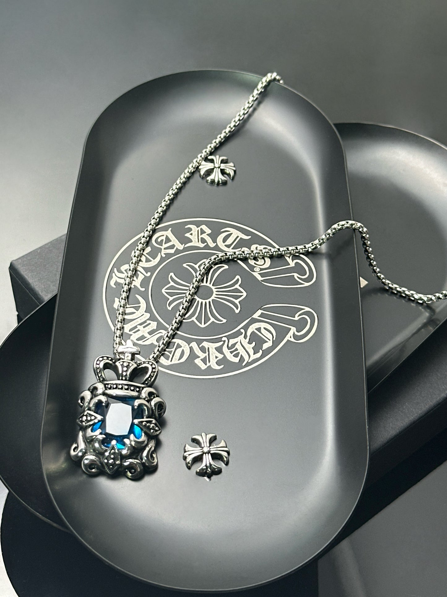 Vintage Crown Sapphire 316 Stainless Steel Pendant Necklace | Unisex Punk Fashion, 65cm Chain（GS-20250912-5）