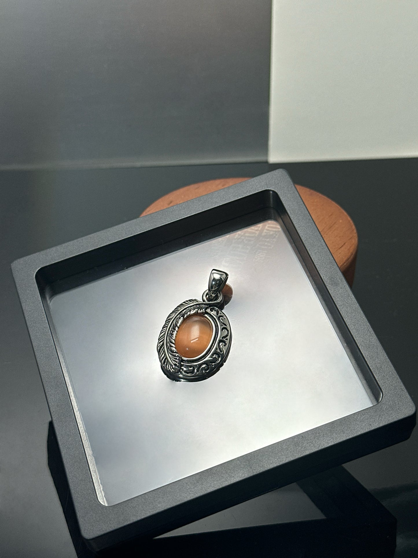 Vintage 316 Stainless Steel Eagle Feather Pendant with Gemstone | Unisex Necklace, 65cm Chain（GS-20250912-1）