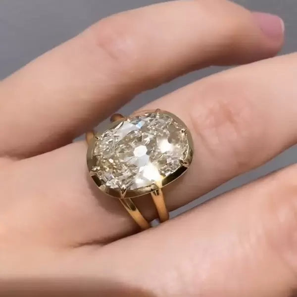 5.8ct Oval Cut White Sapphire Wedding Ring Set Metal