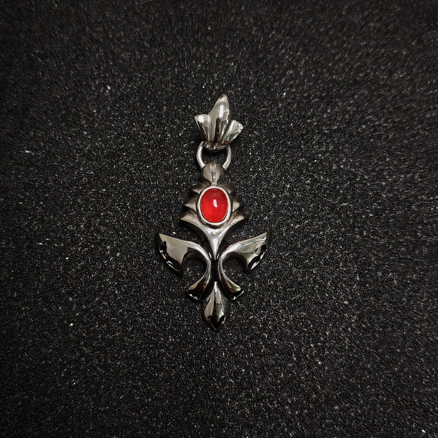 Vintage Cross Pendant Necklace with Red Gem | 316 Stainless Steel Punk Style, 65cm Chain（GS-20250912-7）