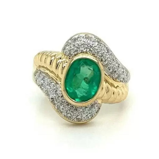 5ctw Oval Cut Emerald Ribbed Textured Vintage Engagement Ring