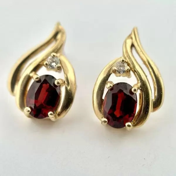 4.2ctw Oval Cut Ruby And White Sapphire Stud Earrings