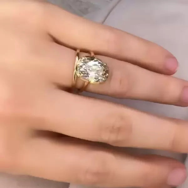 5.8ct Oval Cut White Sapphire Wedding Ring Set Metal